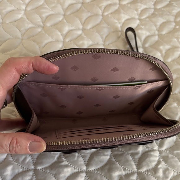 Kate Spade Taupe Wristlet with Stud Accents NWT - Picture 7 of 11